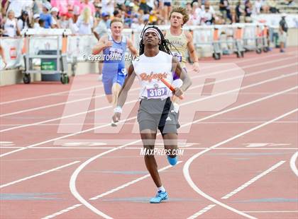 Thumbnail 3 in UIL 2A State Track Meet photogallery.