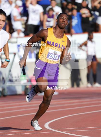 Thumbnail 1 in UIL 2A State Track Meet photogallery.