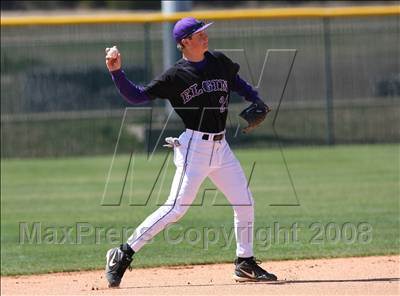 Thumbnail 1 in Conroe vs. Elgin photogallery.