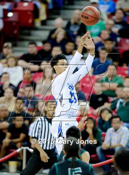 Thumbnail 3 in Liberty Ranch vs. Capital Christian (CIF SJS D4 Final) photogallery.