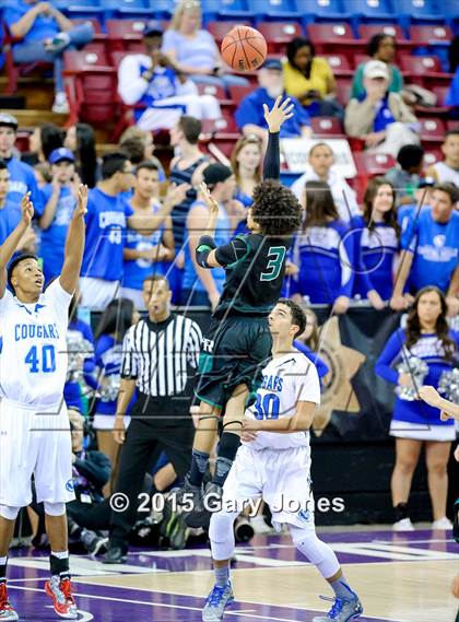 Thumbnail 3 in Liberty Ranch vs. Capital Christian (CIF SJS D4 Final) photogallery.