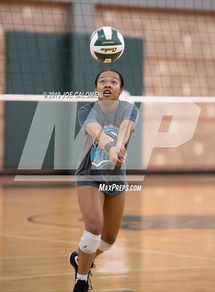 Thumbnail 2 in Harlan vs Brennan (Scrimmage) photogallery.