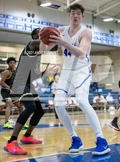 Thumbnail 3 in Knoxville Catholic @ McCallie photogallery.
