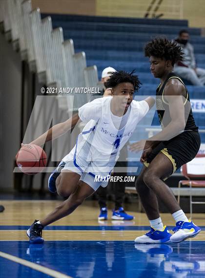 Thumbnail 2 in Knoxville Catholic @ McCallie photogallery.