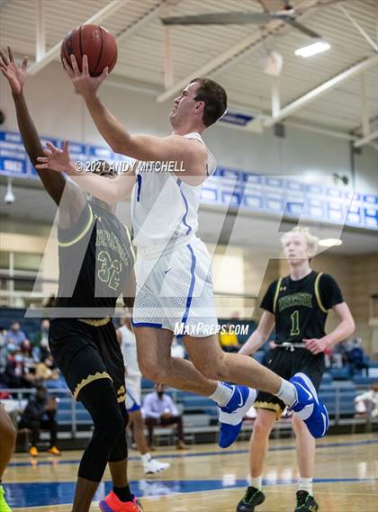 Thumbnail 3 in Knoxville Catholic @ McCallie photogallery.