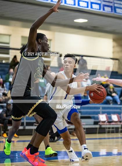 Thumbnail 3 in Knoxville Catholic @ McCallie photogallery.