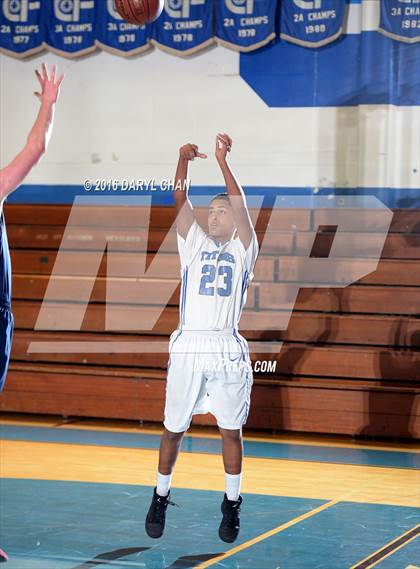 Thumbnail 1 in Flintridge Prep @ San Marino photogallery.
