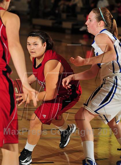 Thumbnail 1 in Dana Hills vs. Mount Si (MaxPreps Holiday Classic) photogallery.
