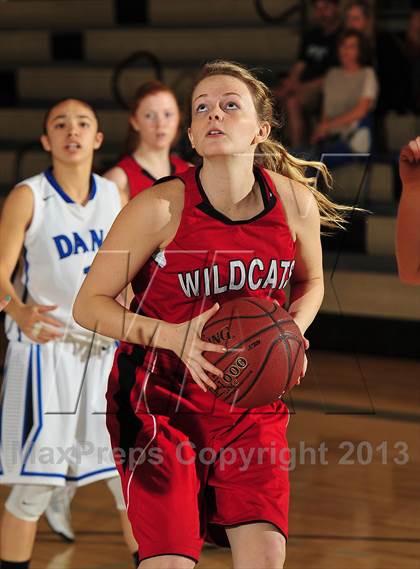 Thumbnail 1 in Dana Hills vs. Mount Si (MaxPreps Holiday Classic) photogallery.