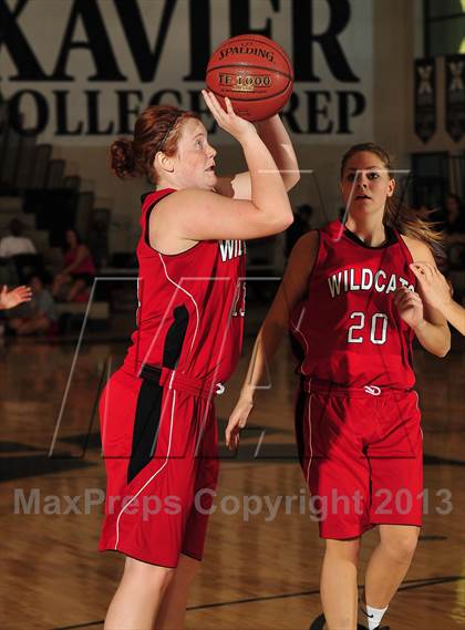 Thumbnail 3 in Dana Hills vs. Mount Si (MaxPreps Holiday Classic) photogallery.