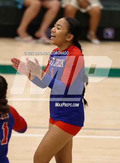 Thumbnail 1 in East Union @ Manteca photogallery.