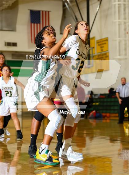 Thumbnail 1 in Highland @ Canyon photogallery.