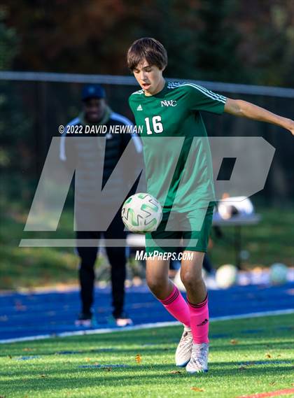 Thumbnail 2 in Hartford Public vs Northwest Catholic (U St. Joseph) photogallery.