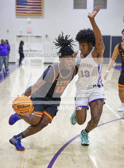 Thumbnail 3 in Leto @ Lennard photogallery.