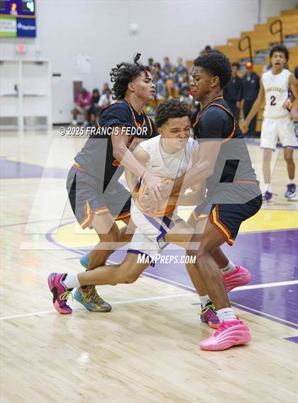 Thumbnail 3 in Leto @ Lennard photogallery.