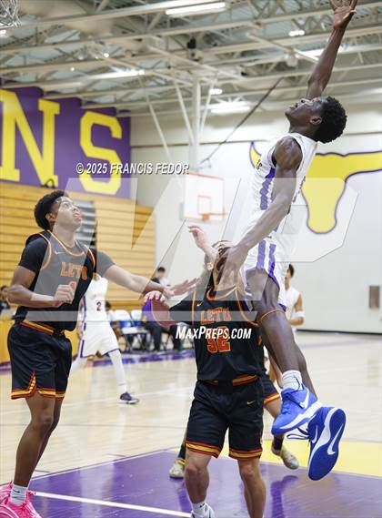 Thumbnail 3 in Leto @ Lennard photogallery.