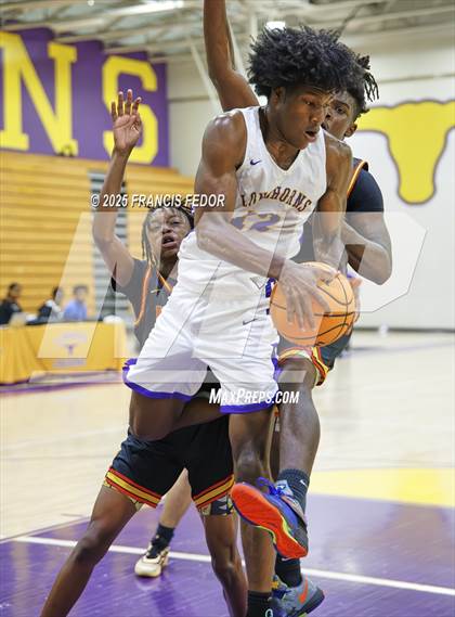 Thumbnail 3 in Leto @ Lennard photogallery.