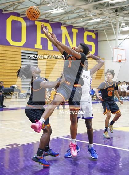 Thumbnail 3 in Leto @ Lennard photogallery.