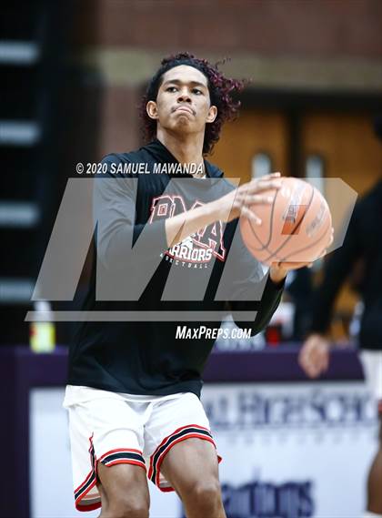 Thumbnail 3 in Sotomayor vs. St. Pius X-St. Matthias Academy (Greatest Showcase on Earth) photogallery.