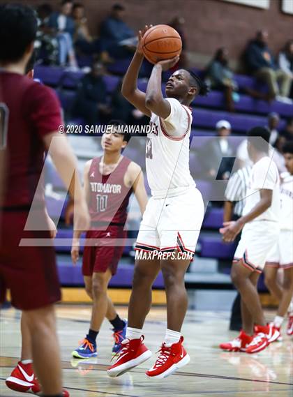 Thumbnail 2 in Sotomayor vs. St. Pius X-St. Matthias Academy (Greatest Showcase on Earth) photogallery.
