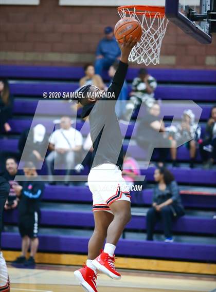 Thumbnail 2 in Sotomayor vs. St. Pius X-St. Matthias Academy (Greatest Showcase on Earth) photogallery.