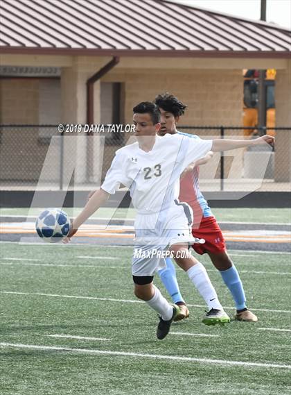 Thumbnail 2 in Stephenville vs Castleberry (UIL 4A Regional Quarterfinal) photogallery.