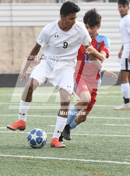 Thumbnail 3 in Stephenville vs Castleberry (UIL 4A Regional Quarterfinal) photogallery.