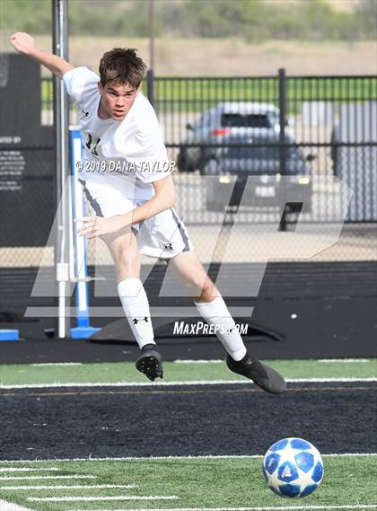 Thumbnail 3 in Stephenville vs Castleberry (UIL 4A Regional Quarterfinal) photogallery.