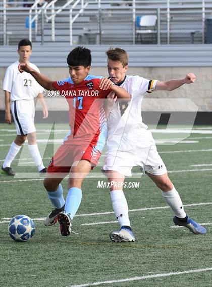 Thumbnail 3 in Stephenville vs Castleberry (UIL 4A Regional Quarterfinal) photogallery.