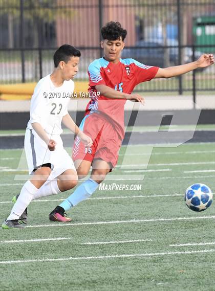 Thumbnail 2 in Stephenville vs Castleberry (UIL 4A Regional Quarterfinal) photogallery.