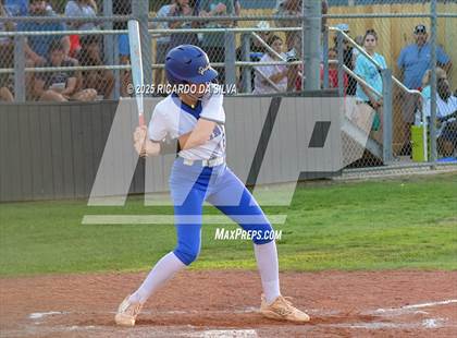 Thumbnail 3 in Clear Springs vs. Katy (UIL 6A D1 Softball Regional Semifinal) photogallery.