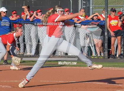 Thumbnail 2 in Clear Springs vs. Katy (UIL 6A D1 Softball Regional Semifinal) photogallery.