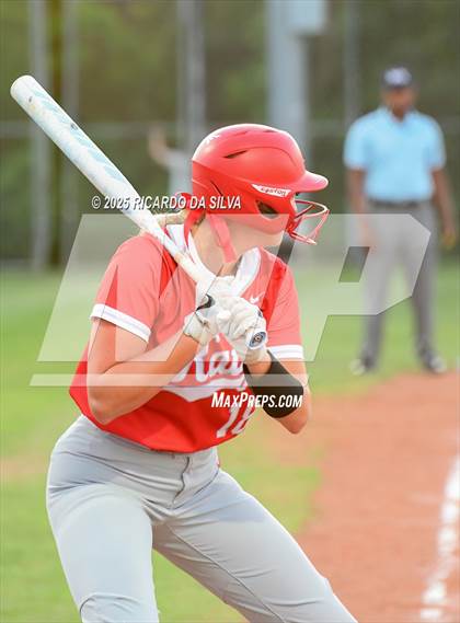 Thumbnail 2 in Clear Springs vs. Katy (UIL 6A D1 Softball Regional Semifinal) photogallery.