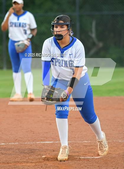 Thumbnail 2 in Clear Springs vs. Katy (UIL 6A D1 Softball Regional Semifinal) photogallery.