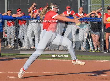 Thumbnail 2 in Clear Springs vs. Katy (UIL 6A D1 Softball Regional Semifinal) photogallery.