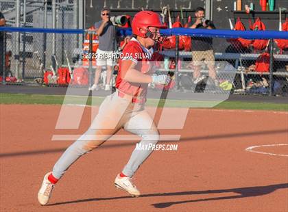 Thumbnail 3 in Clear Springs vs. Katy (UIL 6A D1 Softball Regional Semifinal) photogallery.