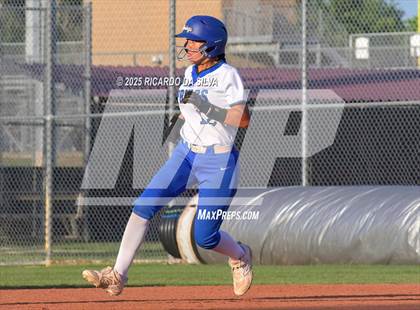 Thumbnail 1 in Clear Springs vs. Katy (UIL 6A D1 Softball Regional Semifinal) photogallery.