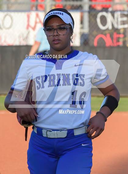 Thumbnail 2 in Clear Springs vs. Katy (UIL 6A D1 Softball Regional Semifinal) photogallery.