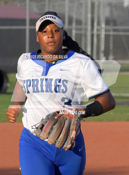 Thumbnail 2 in Clear Springs vs. Katy (UIL 6A D1 Softball Regional Semifinal) photogallery.
