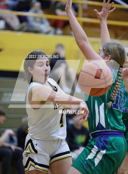 Thumbnail 2 in Windsor/Stewardson-Strasburg @ Tuscola photogallery.
