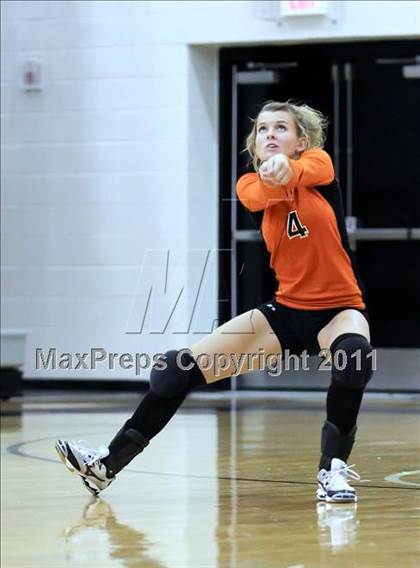 Thumbnail 3 in Kemp @ Crandall photogallery.