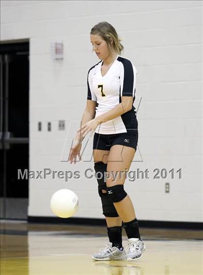 Thumbnail 1 in Kemp @ Crandall photogallery.