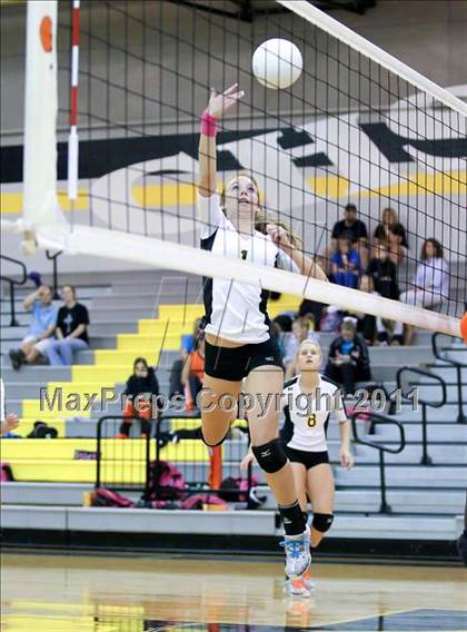 Thumbnail 3 in Kemp @ Crandall photogallery.