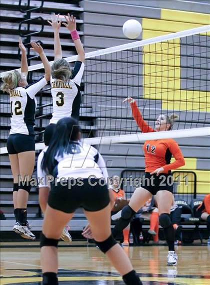 Thumbnail 3 in Kemp @ Crandall photogallery.