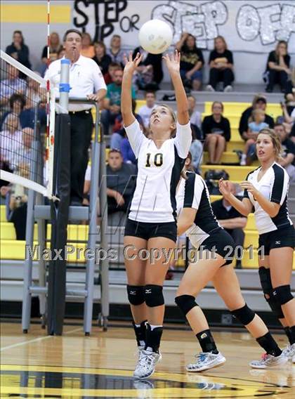 Thumbnail 3 in Kemp @ Crandall photogallery.