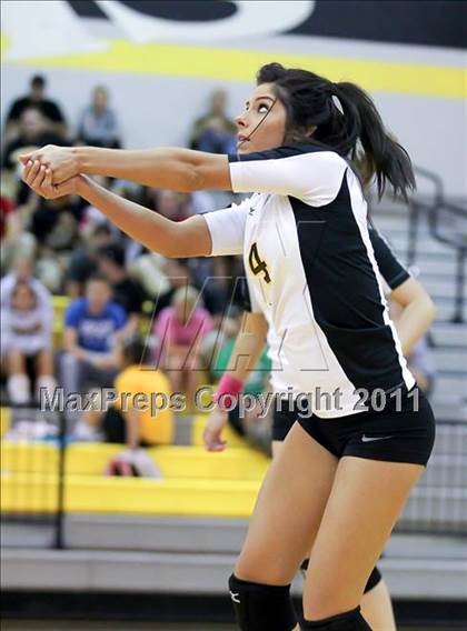 Thumbnail 3 in Kemp @ Crandall photogallery.