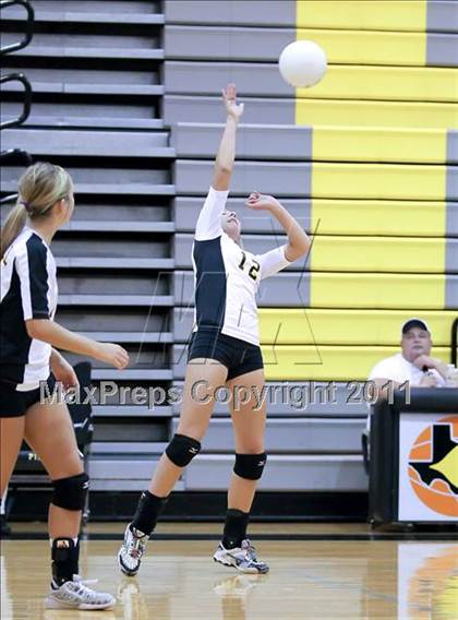 Thumbnail 3 in Kemp @ Crandall photogallery.