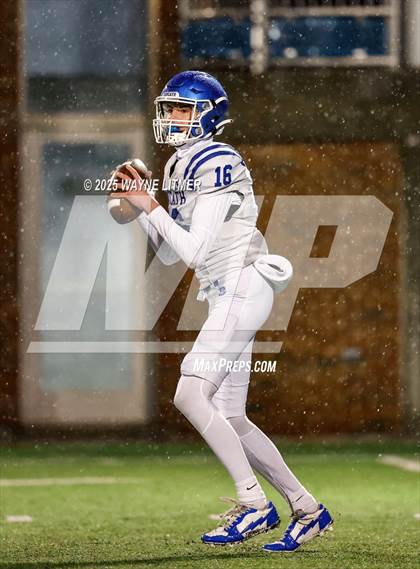 Thumbnail 1 in FR: Covington Catholic @ Highlands photogallery.