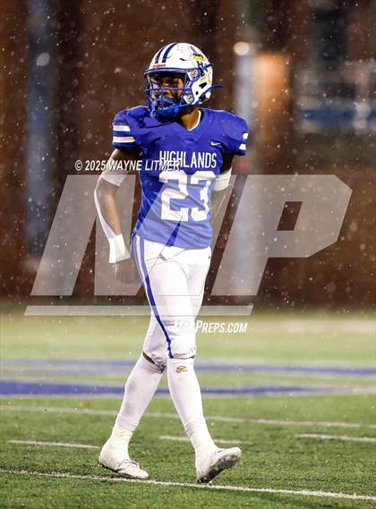 Thumbnail 1 in FR: Covington Catholic @ Highlands photogallery.