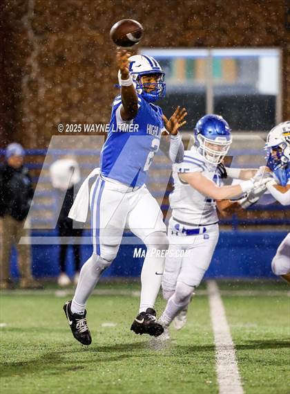 Thumbnail 2 in FR: Covington Catholic @ Highlands photogallery.